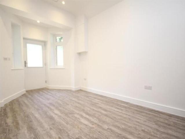 Studio for rent in Charlotteville, Westborough