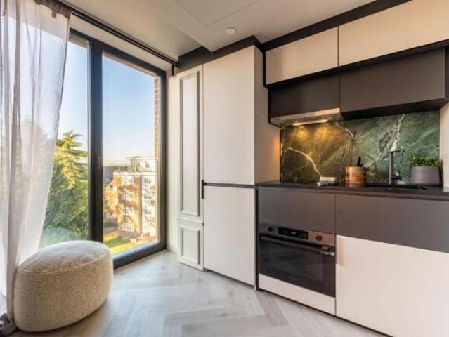 Studio for rent in Brondesbury, Greater London