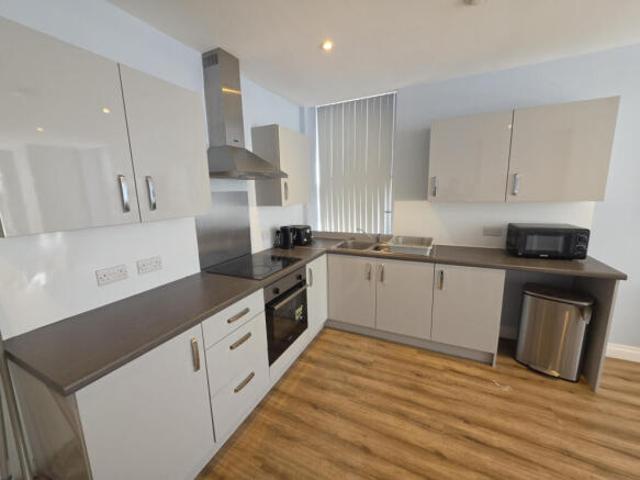 Studio for rent in Brook Street, Bourne Vale