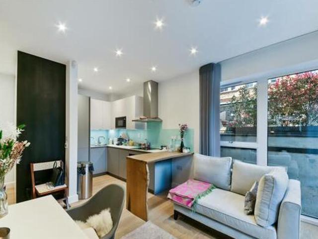 House for rent in Lyons, Greater London