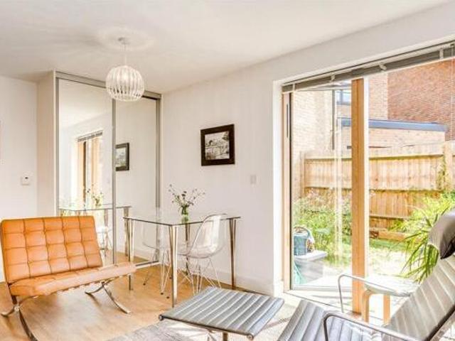 House for rent in Lyons, Greater London