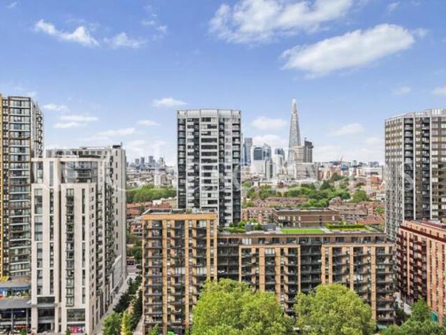 Flat for rent in Elephant and Castle, Greater London