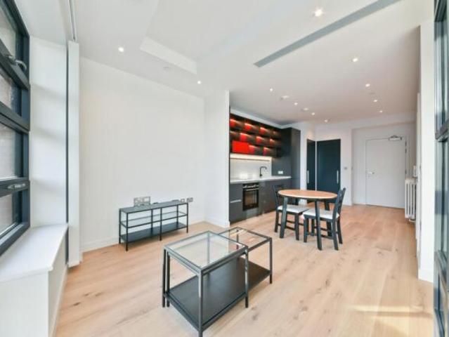Flat for rent in Cat Hill