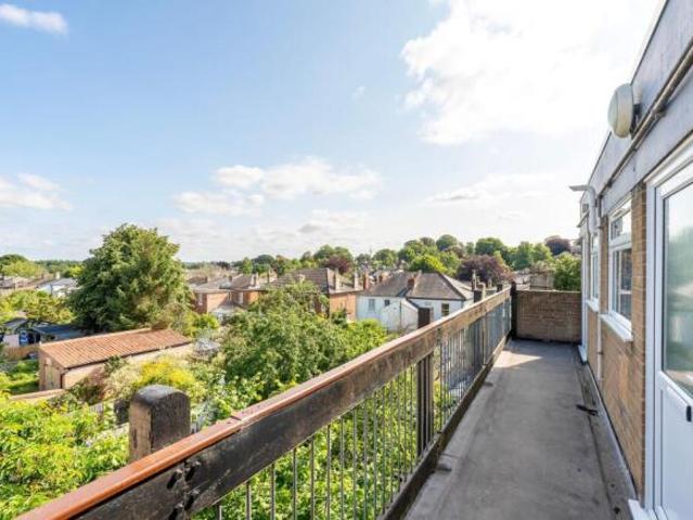 Studio for rent in East Bank, Norfolk