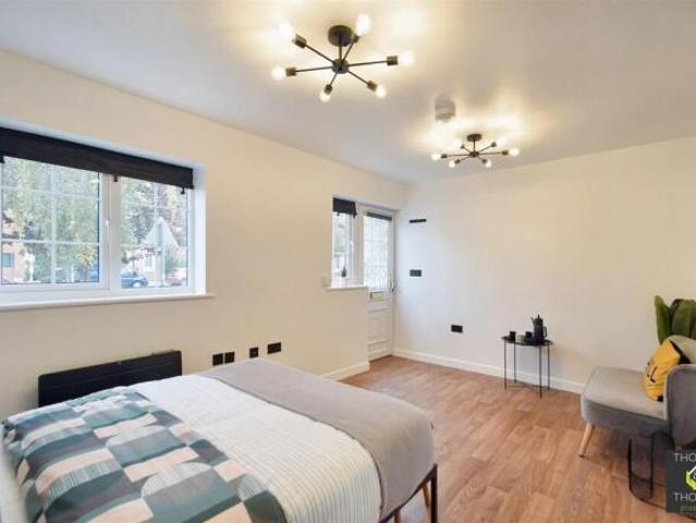 Studio for rent in Gloucester, Gloucestershire
