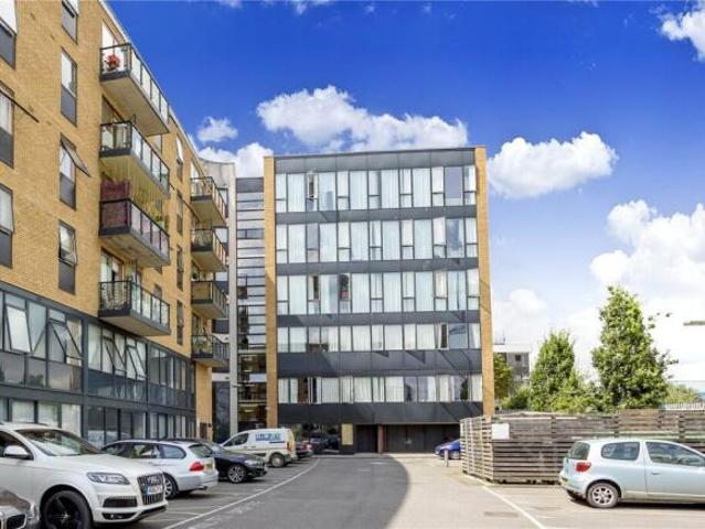 Property for rent in Cat Hill