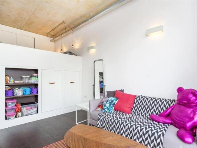 Property for rent in Cat Hill