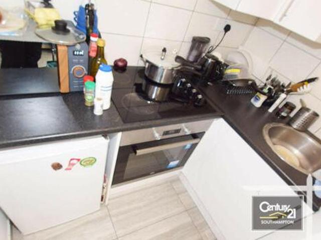 House for rent in Chilworth Old Village, Test Valley