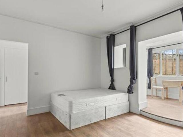 House for rent in Lyons, Greater London