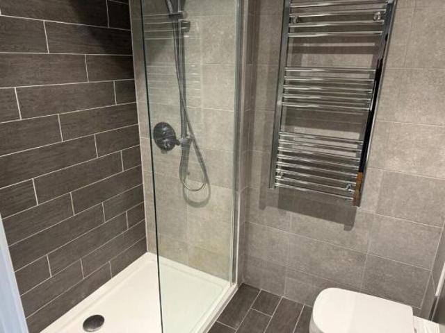 Studio for rent in South Yorkshire