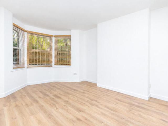 Studio for rent in London Borough of Southwark, Greater London