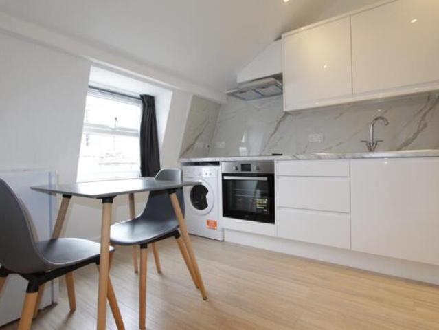 Studio for rent in Edgware, Greater London