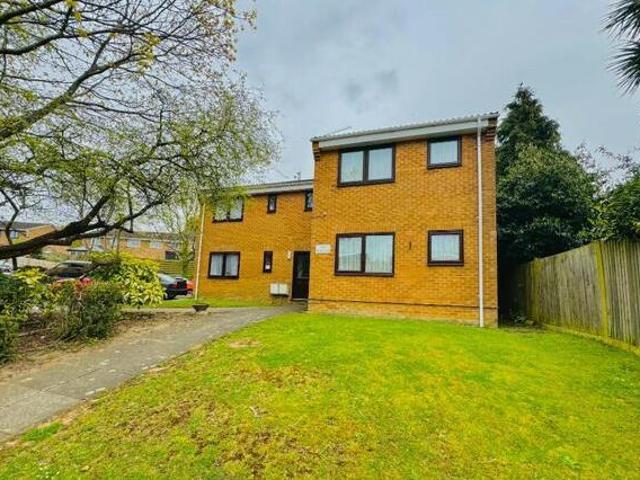 House for rent in Lyons, Greater London
