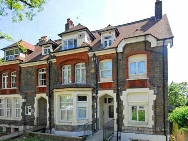House for rent in Lyons, Greater London
