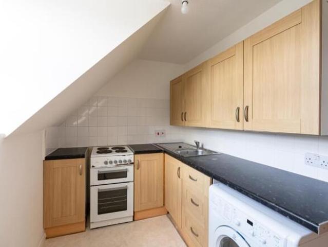 Studio for rent in The Slade, Oxfordshire