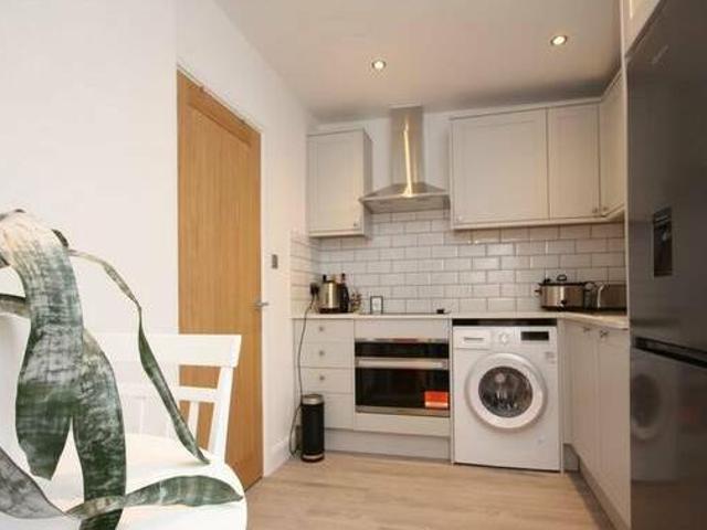 House for rent in Surrey, England