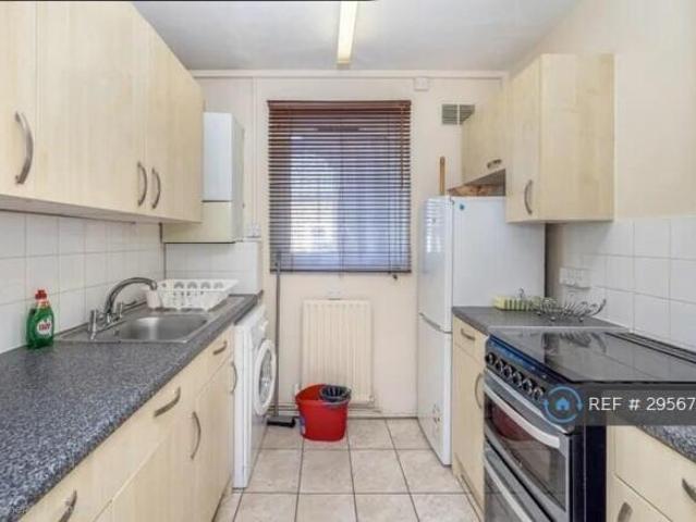 Studio for rent in Cat Hill
