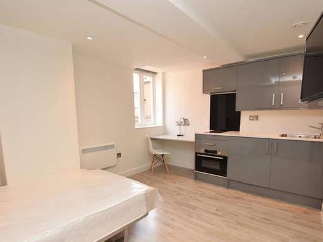 House for rent in Froggatt, East Midlands