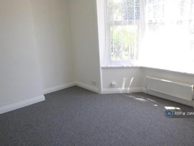 Studio for rent in Gordon, Scotland