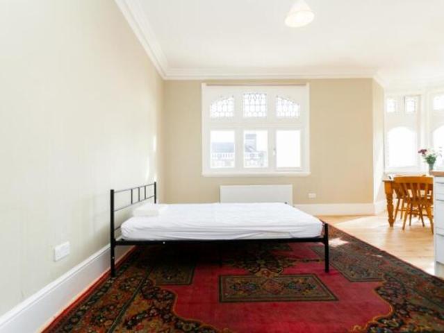 Studio for rent