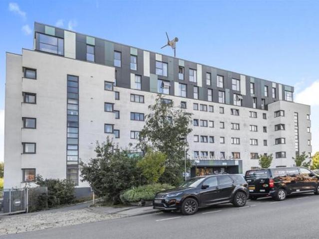 Studio for rent in Beeston Hill, West Yorkshire