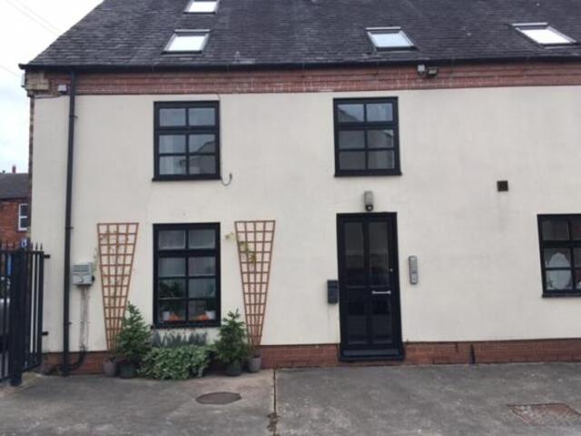 Studio for rent in New Boultham, Brayford