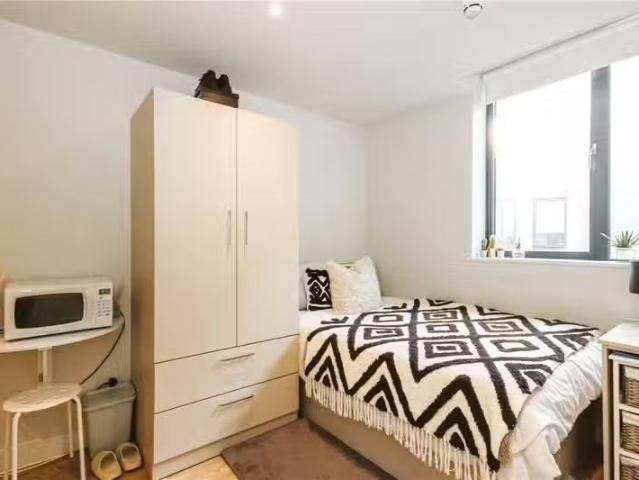 House for rent in Worle, Weston-super-mare