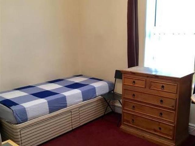 House for rent in Lyons, Greater London