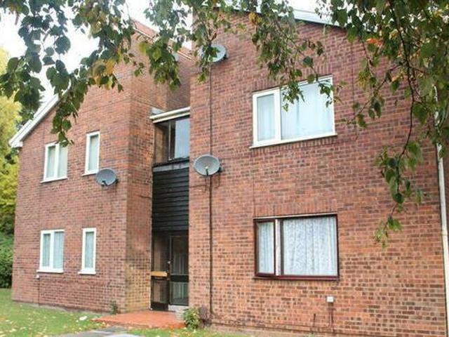 House for rent in Lyons, Greater London