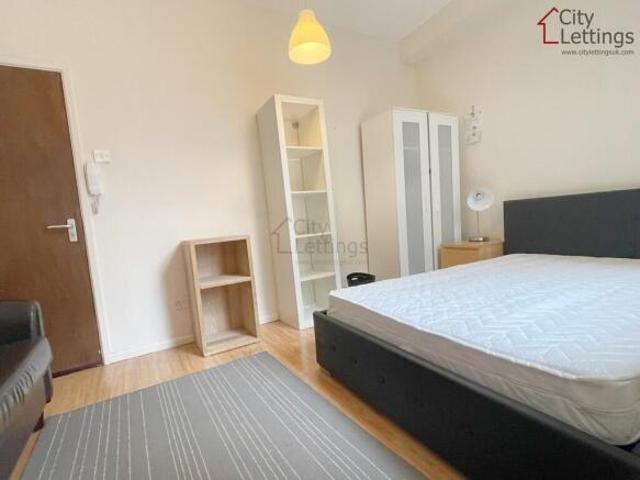Studio for rent in Black Bourton, Oxfordshire
