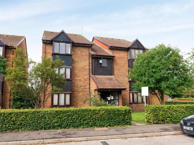 Studio for rent in West Drayton