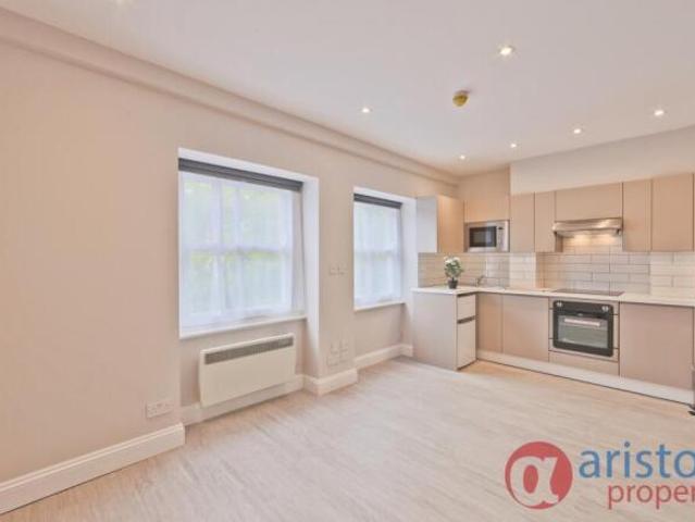 Studio for rent in London Borough of Islington, Greater London