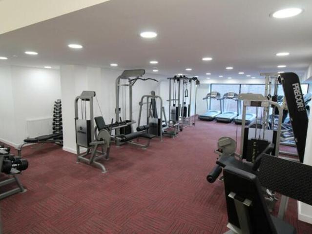 Studio for rent in South Yorkshire