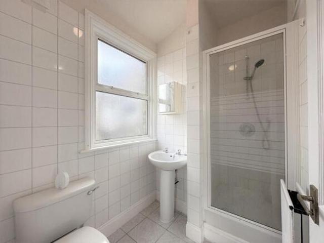 Flat for rent in Twickenham, Greater London