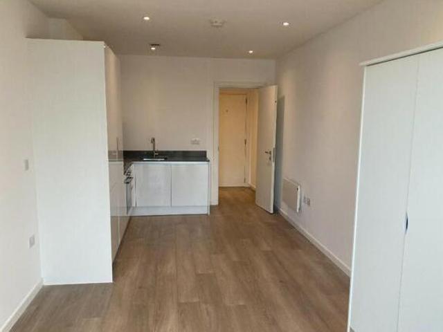 House for rent in Pouchen End, Hertfordshire