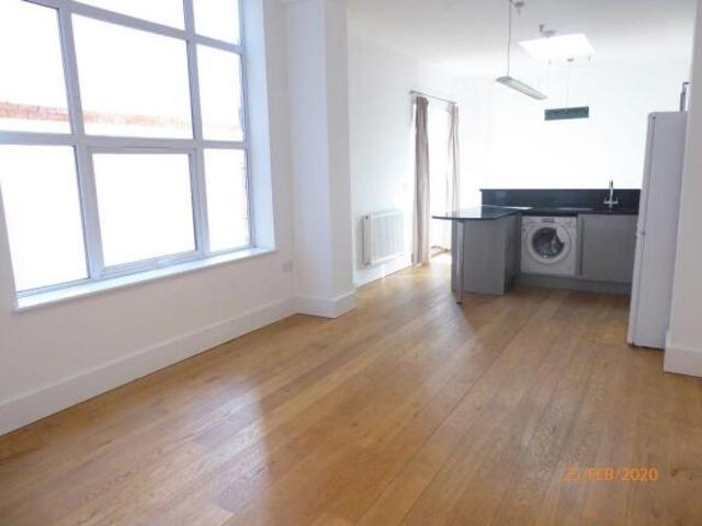 Property for rent in Phippsville, Northampton