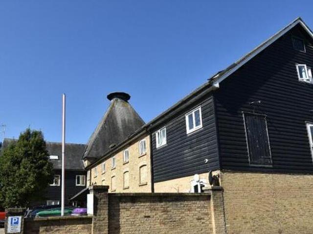 House for rent in Hertford, Colliers End