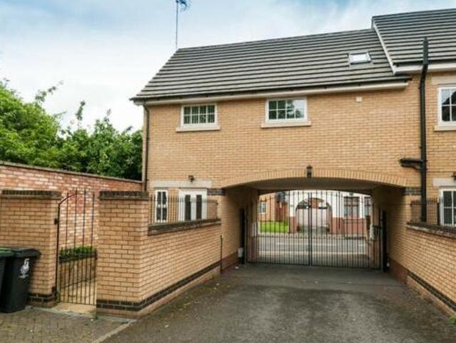 House for rent in Lyons, Greater London