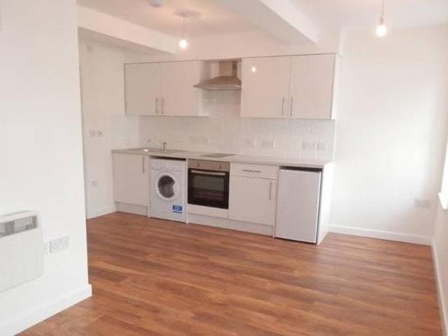 House for rent in Lyons, Greater London