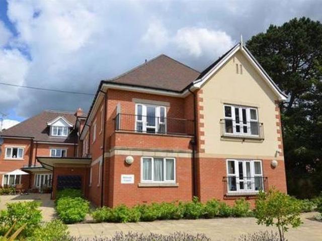 House for rent in Froggatt, East Midlands