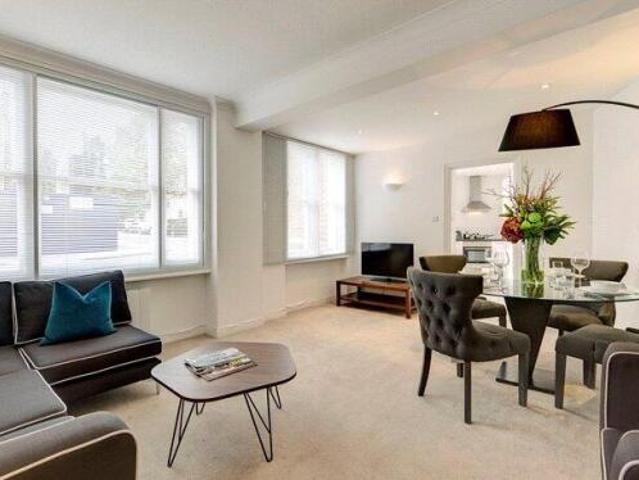 Flat for rent in Cat Hill