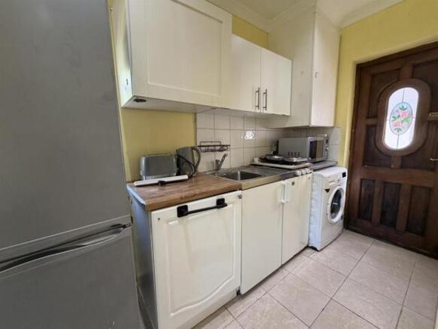 Studio for rent in Hendon, Greater London