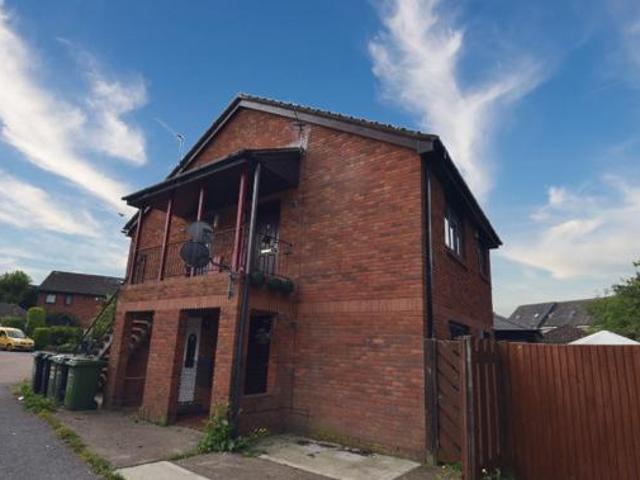House for rent in Red Hill, Surrey
