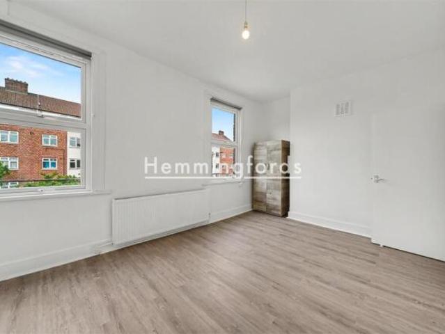 Property for rent in Fossebridge, Gloucestershire