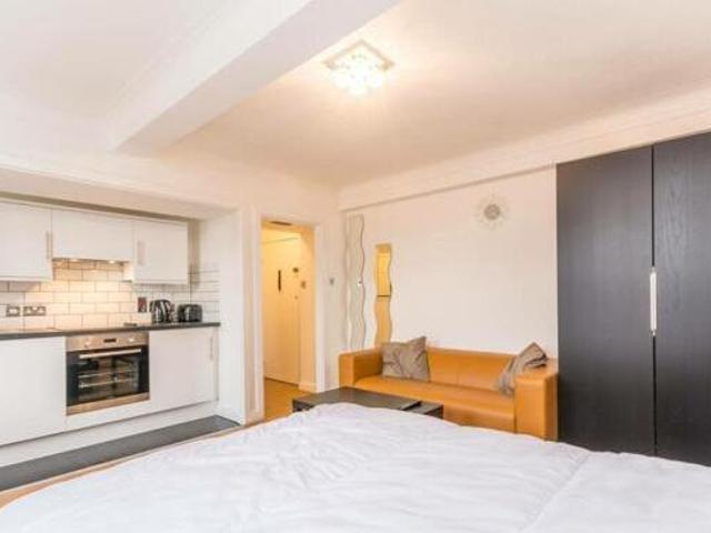 House for rent in Lyons, Greater London