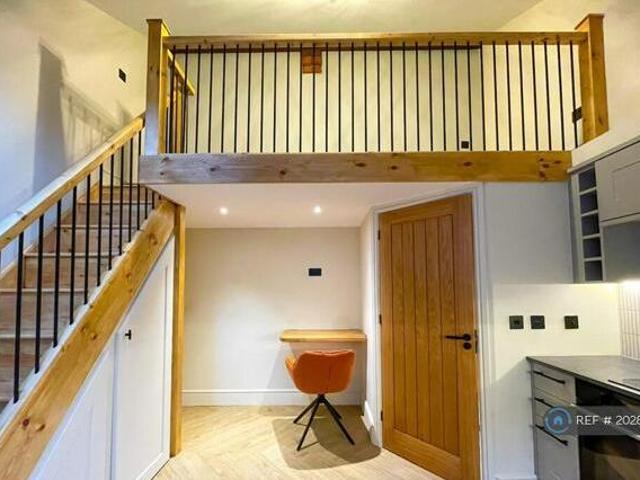 House for rent in Caldermill, East Midlands