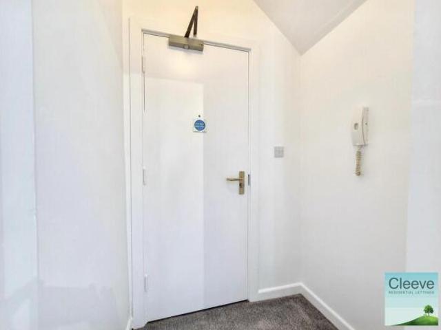 Studio for rent in Golden Valley, Gloucestershire