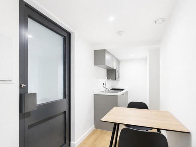 Studio for rent in Wells, Somerset