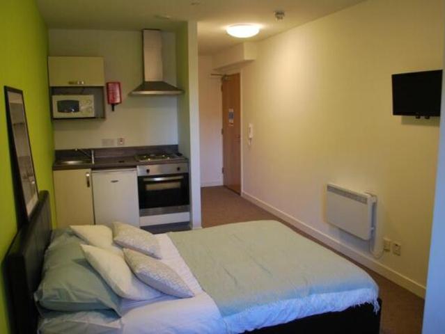 Studio for rent in Scotland