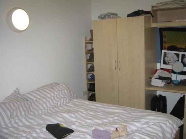 Studio for rent in The Bridge, Kent